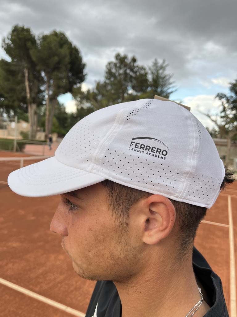 GORRA NIKE FERRERO